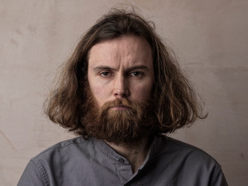 WHILST PERFORMING A SELL-OUT EDINBURGH FESTIVAL FRINGE RUN INCLUDING EXTRA SHOWS, ROB AUTON ANNOUNCES NATIONWIDE TOUR