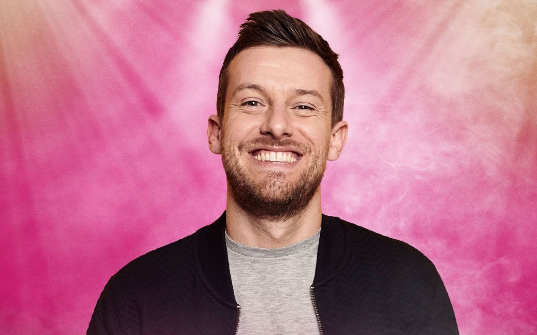 CHRIS RAMSEY TO RESCHEDULE SPRING LEG OF HIS BIGGEST EVER STAND-UP TOUR INTO 2022