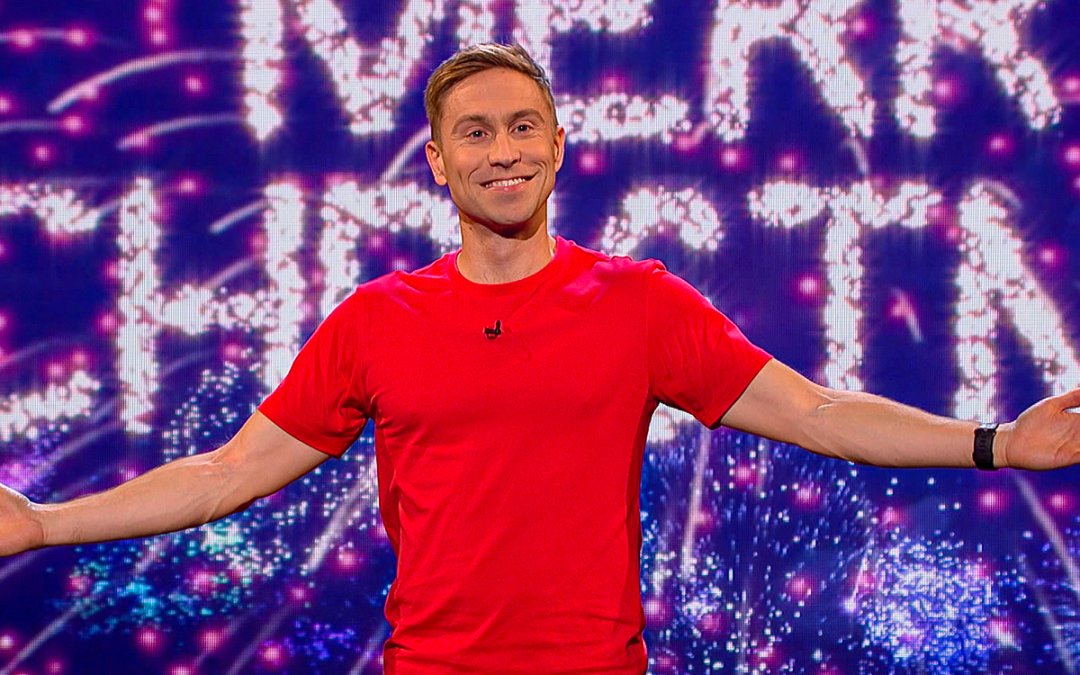 THE RUSSELL HOWARD HOUR ANNOUNCES CHRISTMAS SPECIAL PLUS ADDS MATTHEW MCCONAUGHEY AND TIM MINCHIN TO UPCOMING GUEST LINE-UP