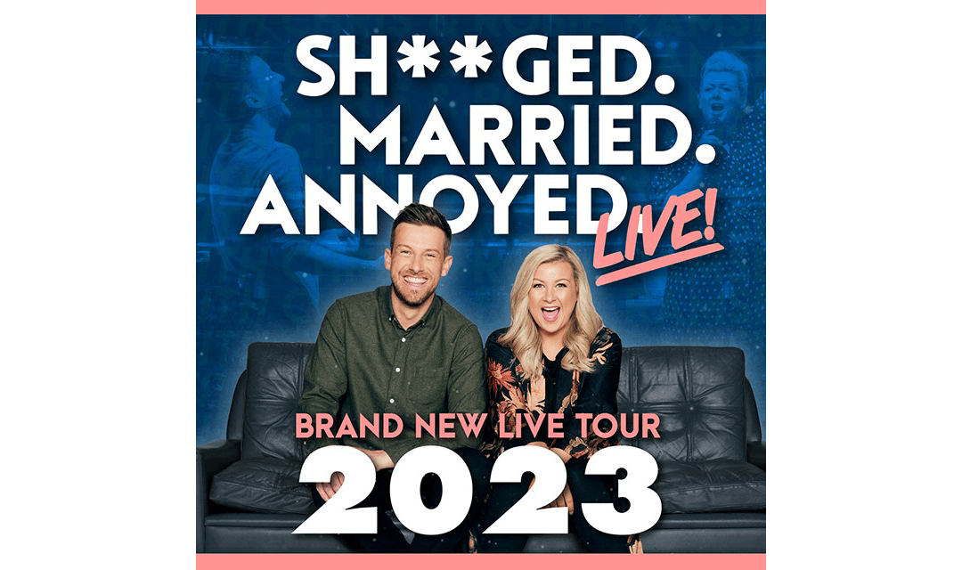 CHRIS & ROSIE RAMSEY EMBARK ON BIGGEST PODCAST ARENA TOUR TO DATE THIS NOVEMBER WITH SH**GED MARRIED.ANNOYED. LIVE