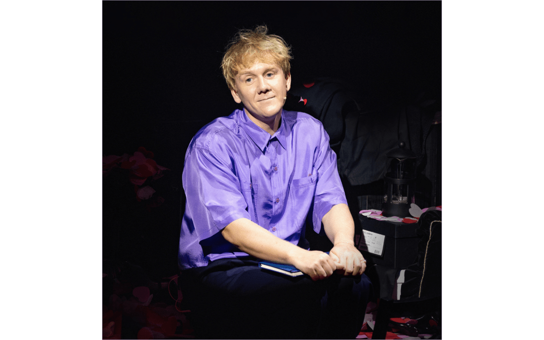 GROUND-BREAKING SHOWRUNNER AND COMEDIAN JOSH THOMAS ANNOUNCES DEBUT LONDON AND EDINBURGH FESTIVAL FRINGE RUNS WITH BRAND-NEW SHOW ‘LET’S TIDY UP’