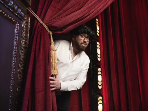 TASKMASTER STAR AND DOUBLE EDINBURGH COMEDY AWARD WINNER JOHN KEARNS’ DEBUT SPECIAL ‘THE VARNISHING DAYS’ TO BE RELEASED ON SKY ON 31ST AUGUST