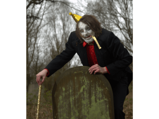 EDINBURGH COMEDY AWARD WINNER JOE KENT-WALTERS RETURNS TO THE EDINBURGH FESTIVAL FRINGE WITH MORE FRANKIE MONROE