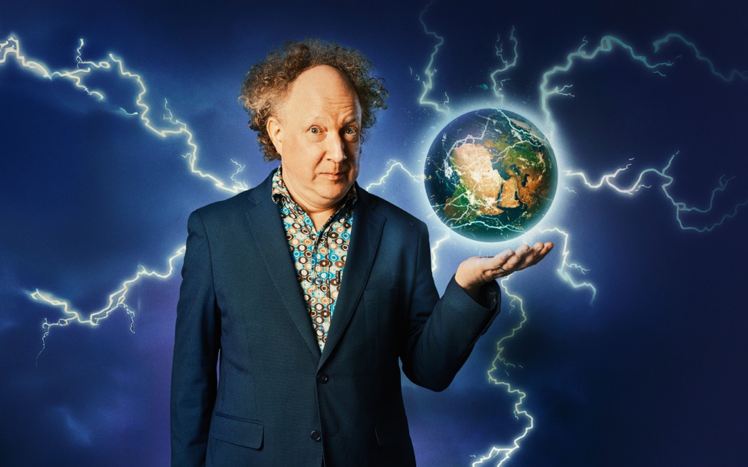 ANDY ZALTZMAN – TASKMASTER CHAMPION, HOST OF THE NEWS QUIZ & THE BUGLE PODCAST, TEST MATCH SPECIAL STATISTICIAN – EXTENDS HIT NATIONAL TOUR ‘THE ZALTGEIST’ AFTER SELL-OUT 2024-25 RUN
